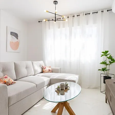 Luxury With Private Pool Villamatin 别墅 *